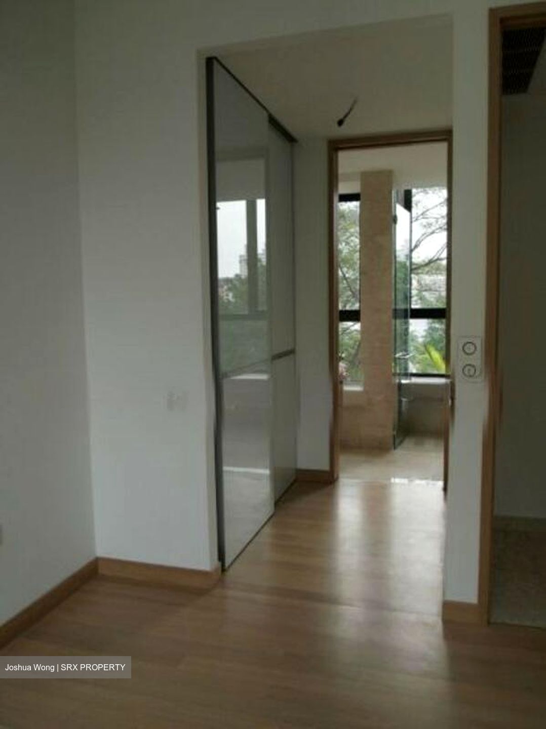 Parvis (D10), Condominium #566127491